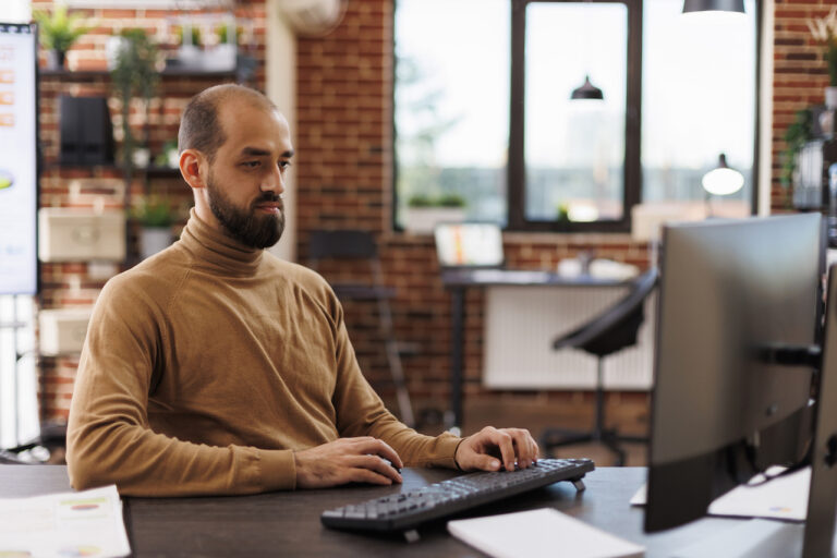 When Do I Need to Register My Business?